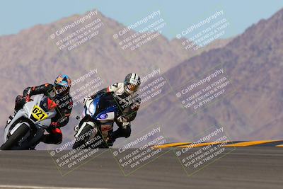 media/Oct-09-2022-SoCal Trackdays (Sun) [[95640aeeb6]]/Turn 9 (1pm)/